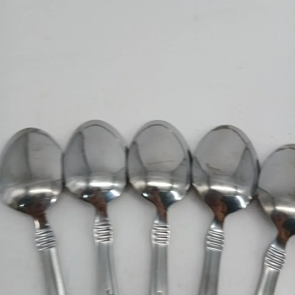 7X Spns Oneida Banbury Pattern Spoons Stainless Steel Flatware Table Teaspoons